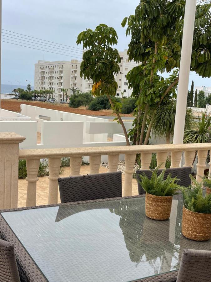 Tonia Seaview Villas Protaras Bagian luar foto