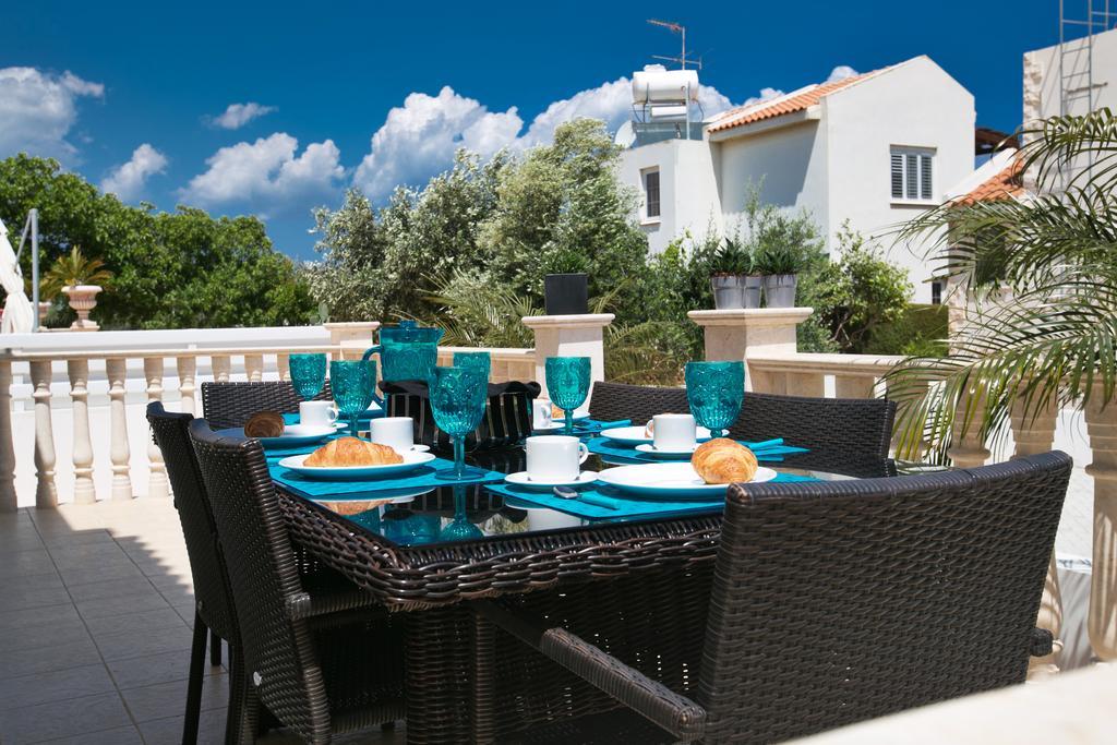 Tonia Seaview Villas Protaras Ruang foto