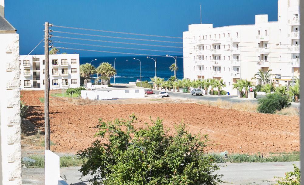 Tonia Seaview Villas Protaras Bagian luar foto